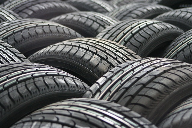Car tyres 63928 1280